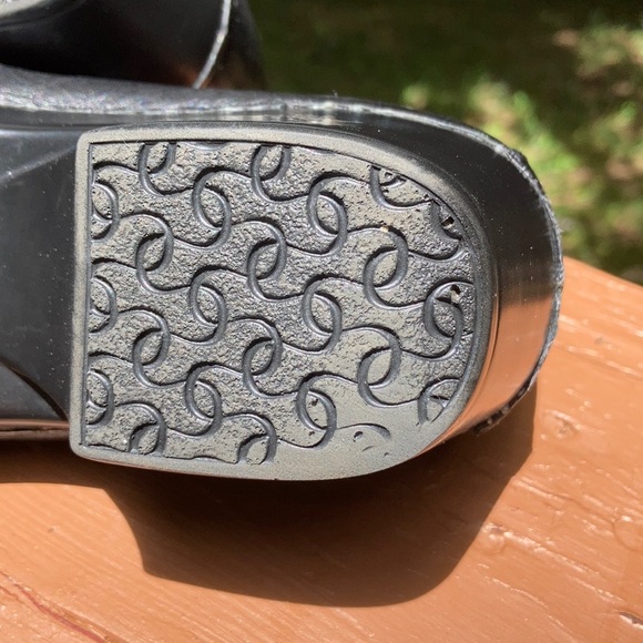 Dansko black shoes - Picture 9 of 12